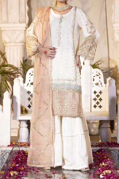 Embroidered Kurta Set