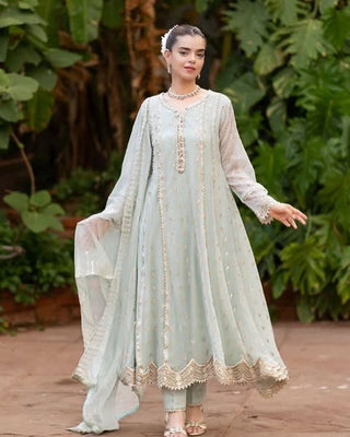 Chiffon with zari boti work