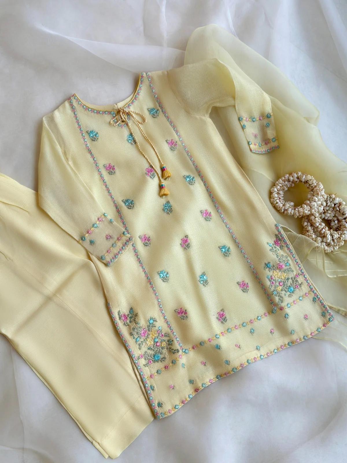 Aghanoor Dresses For Kids